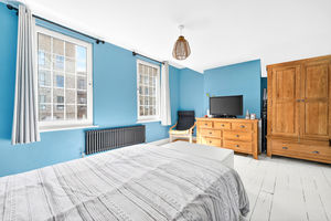 Photo 17- click for photo gallery